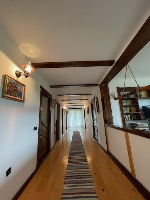 Отель Casa La Doi Nuci Bradet  Экстерьер фото